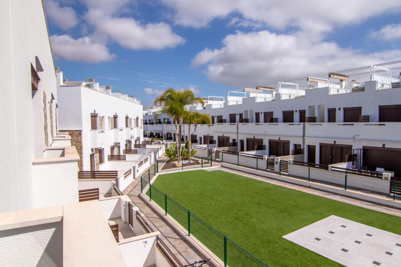 Bahia Homes Torrevieja Eksteriør bilde